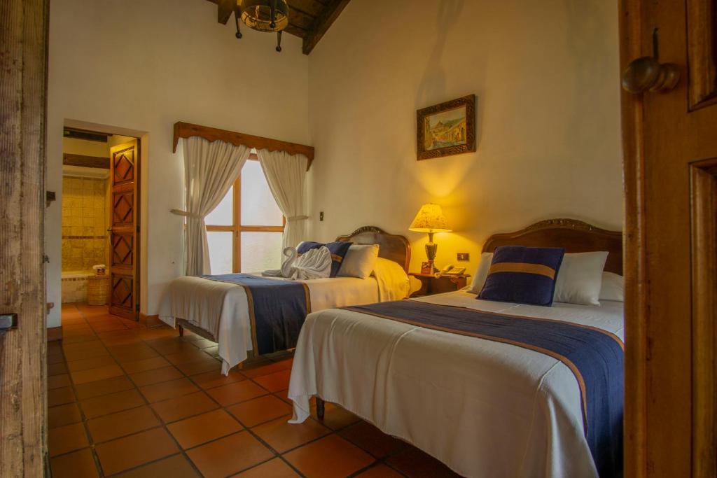 Twin Room - Image 2