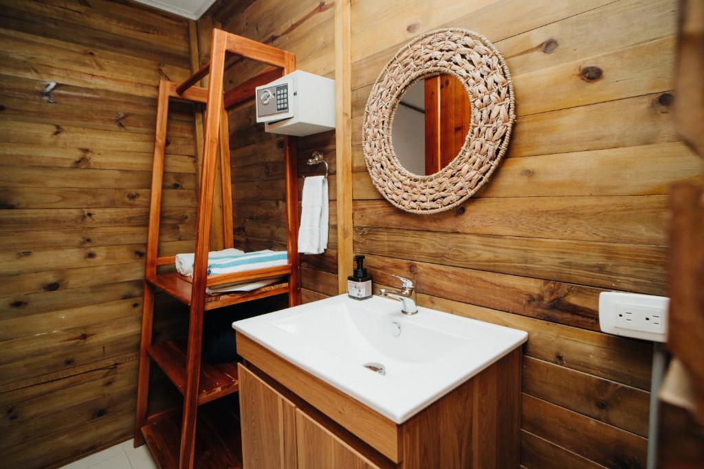 Bungalow Room With Sea View - Image 4
