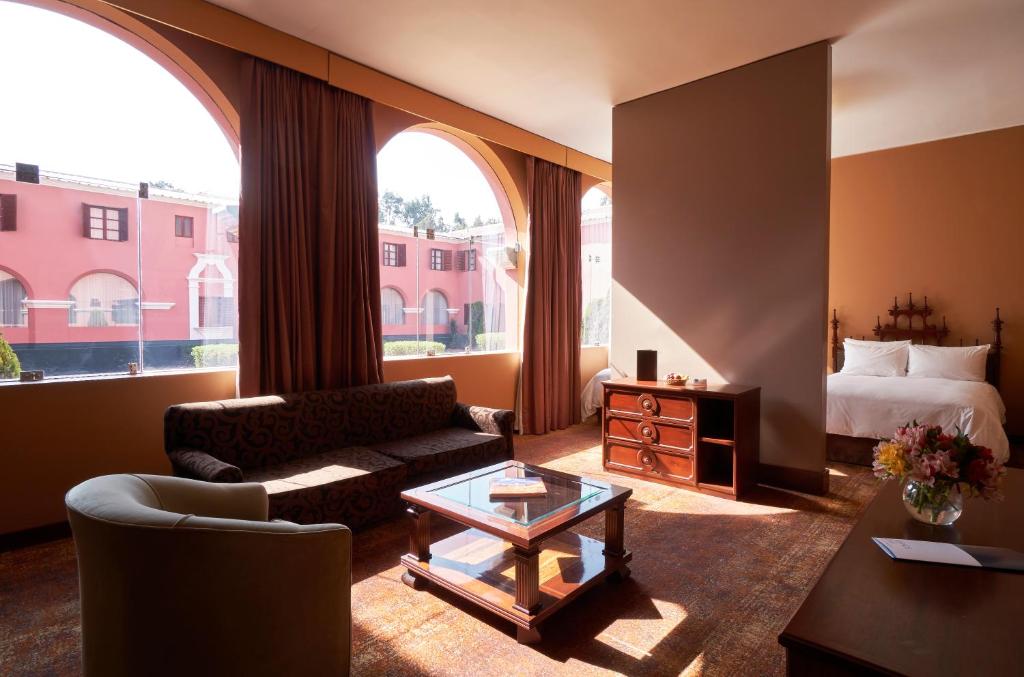 Junior Suite Two Double Beds – Non-Smoking - Image 3