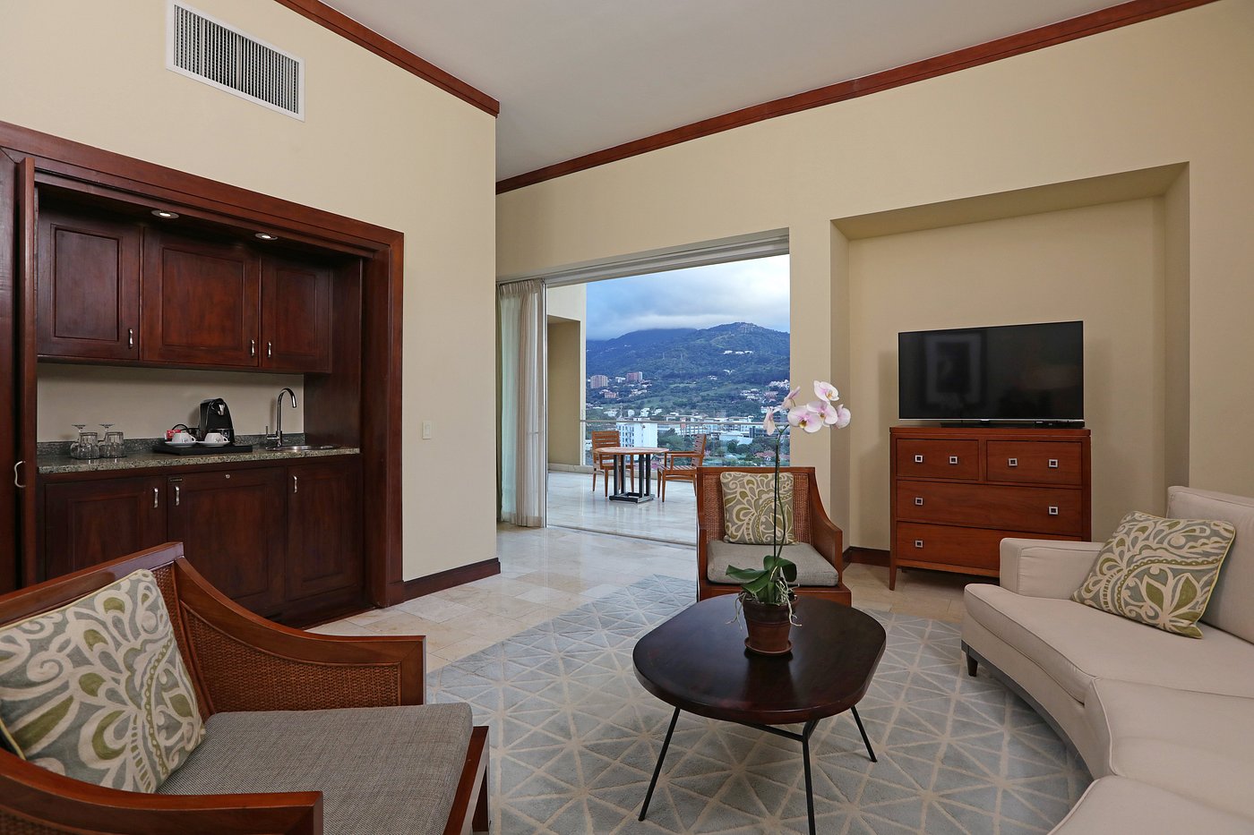 Master Suite - Image 2