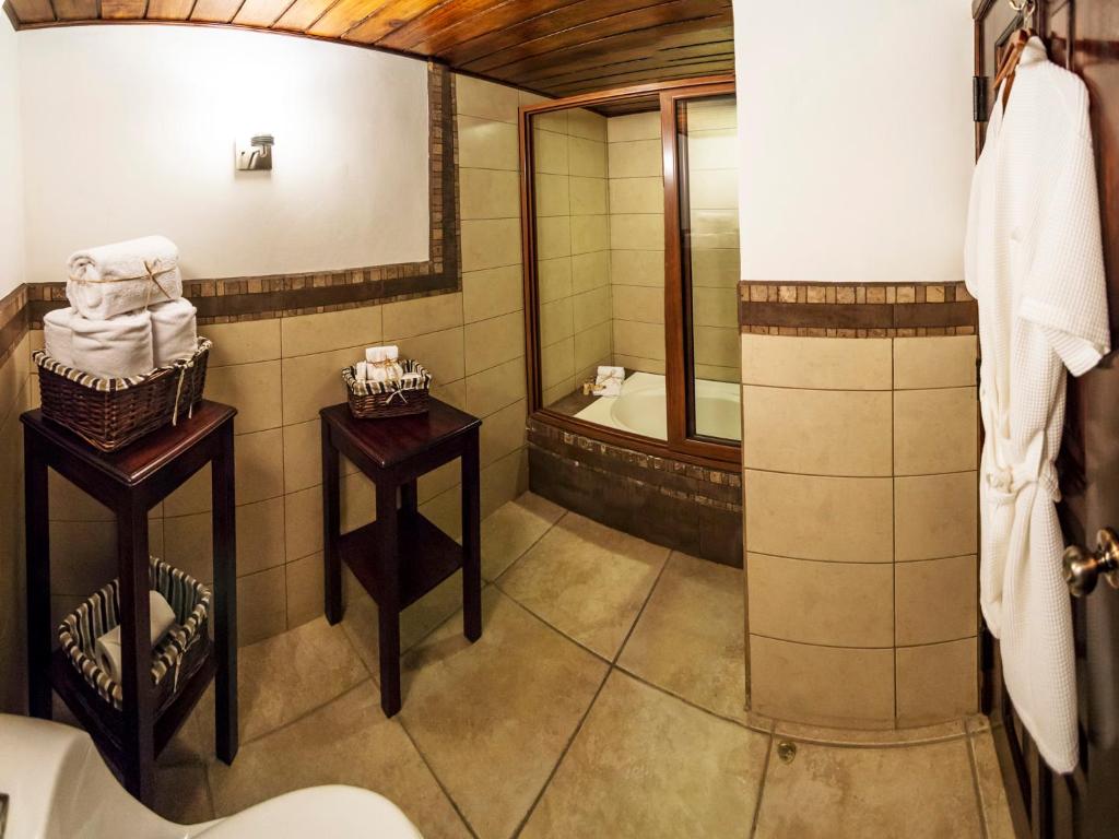 Standard Room - Image 3