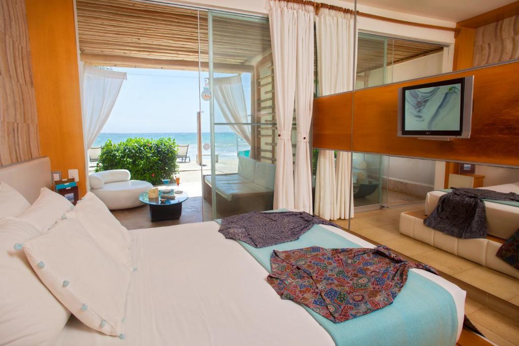 Suite Room - Image 1