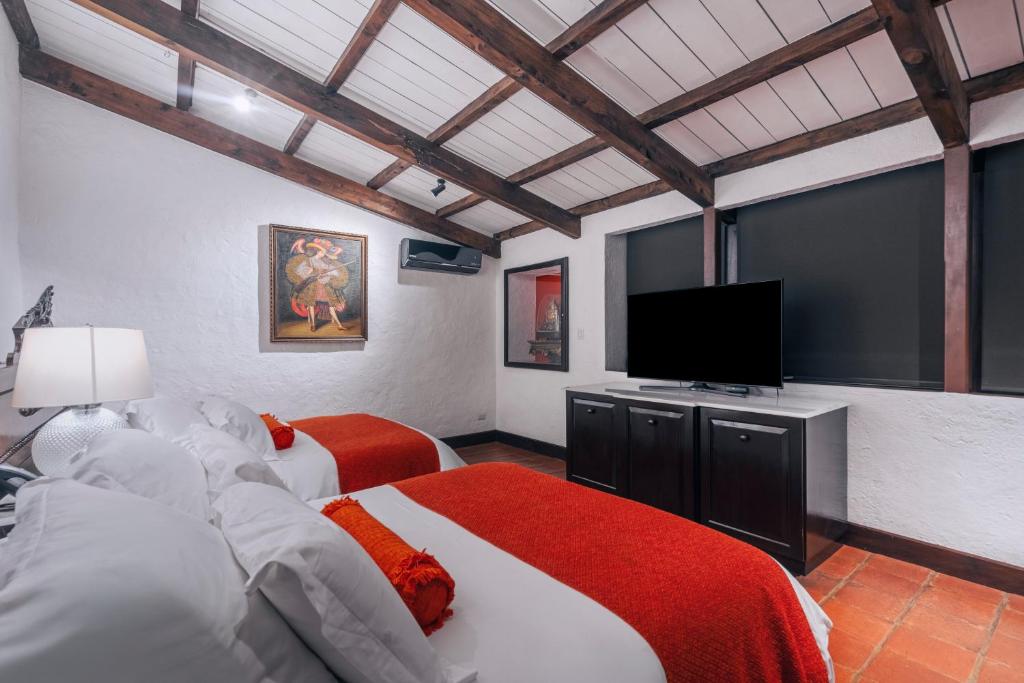Standard Suite - Image 3