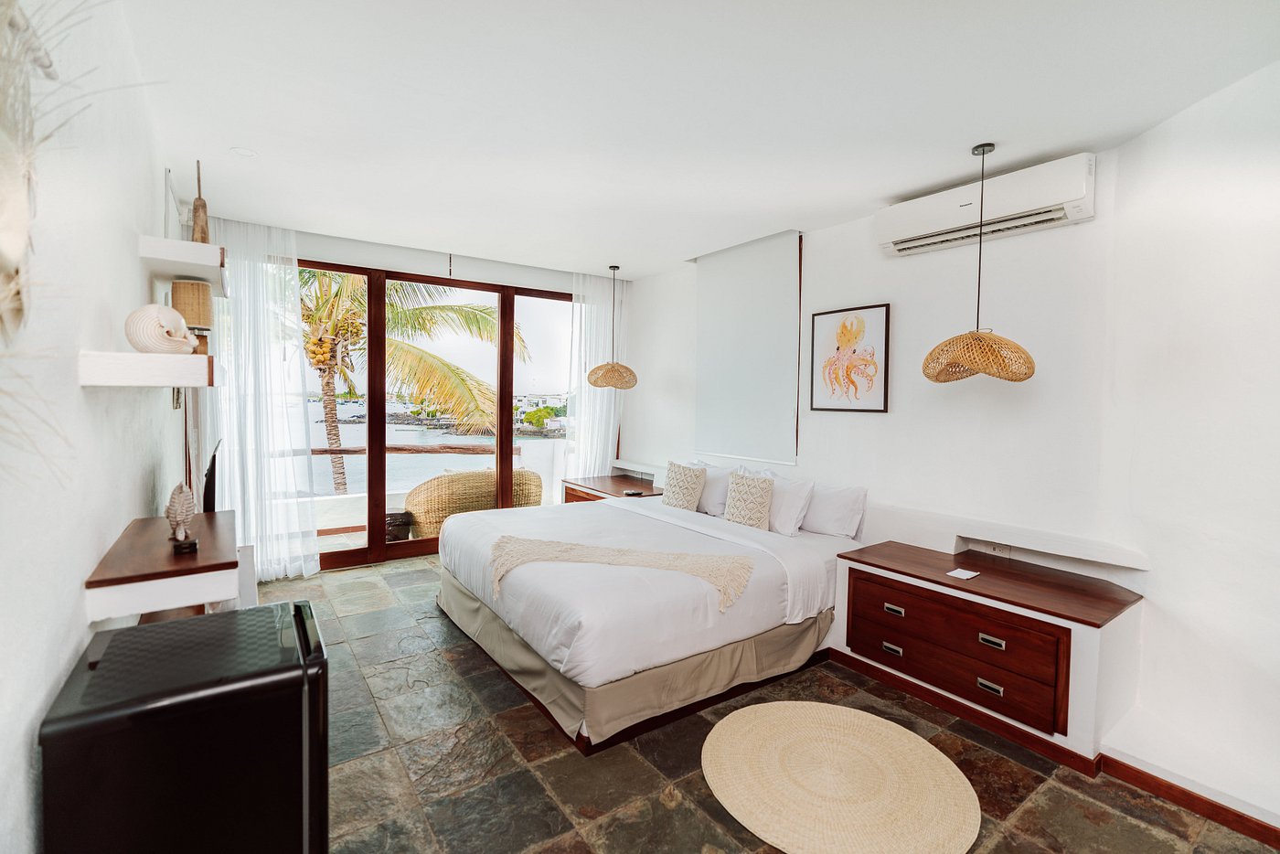 Ocean View Room - Image 1