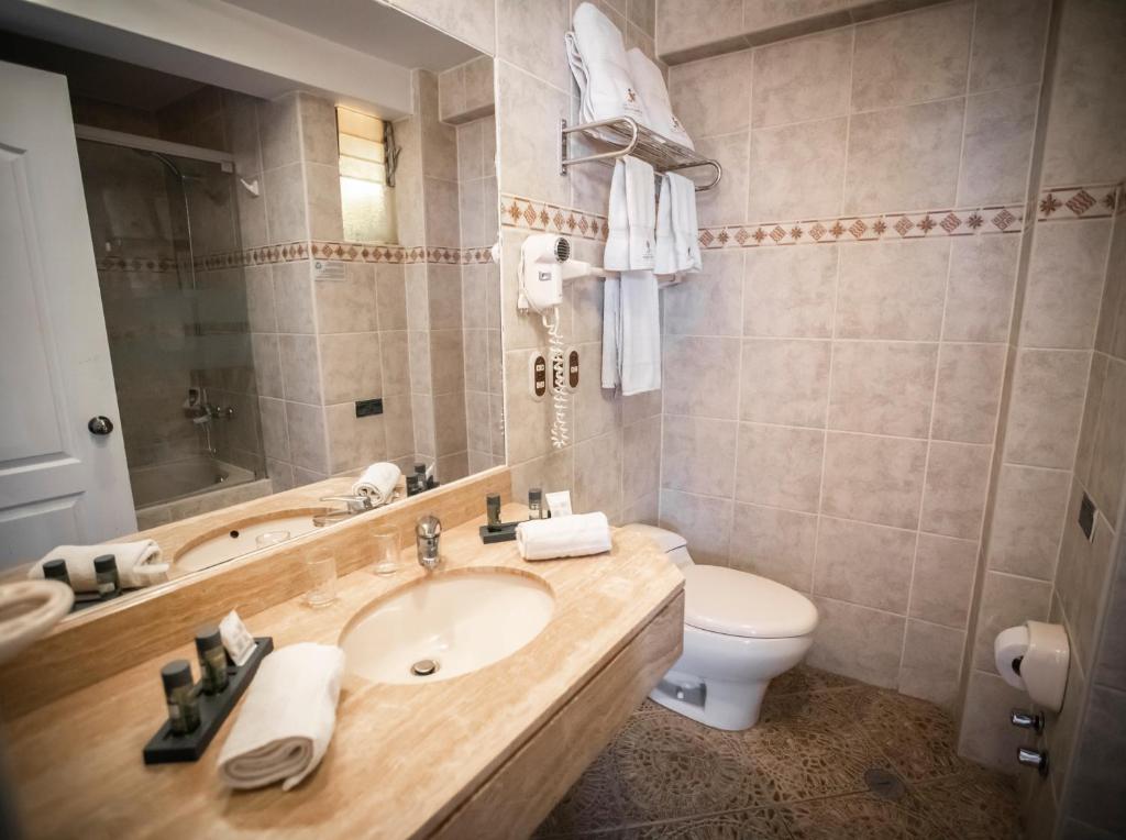 Twin Room - Image 3