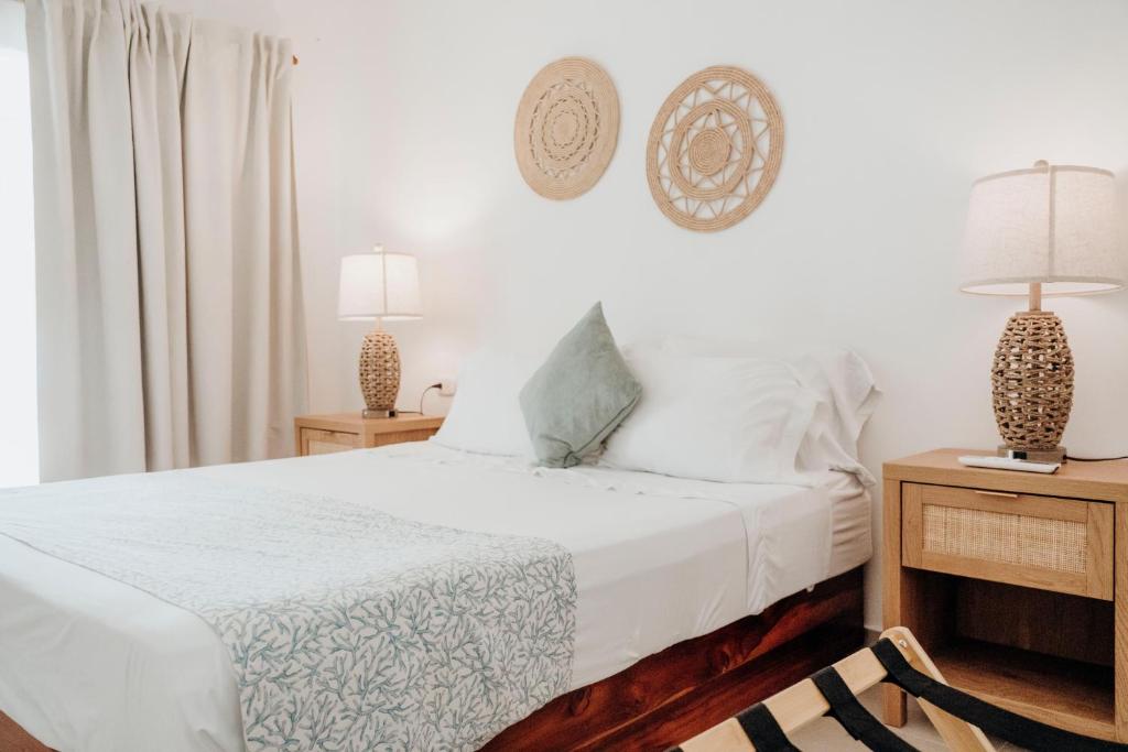 Double Room - Image 1