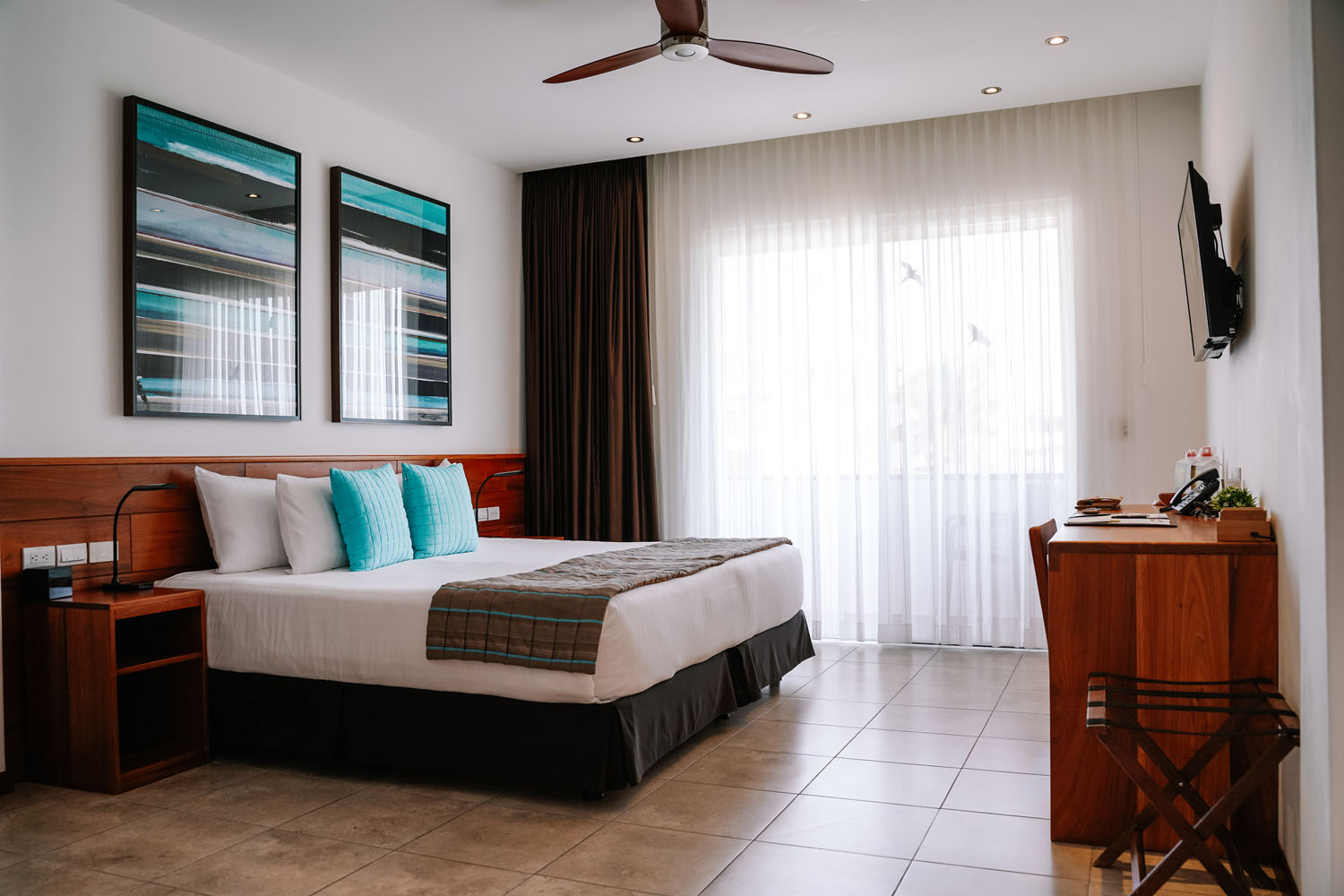 Superior Room - Image 2